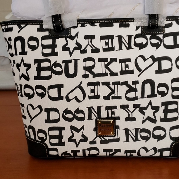 Dooney & Bourke Handbags - Doony & Bourke Doodle Small Leisure Shopper. NWT